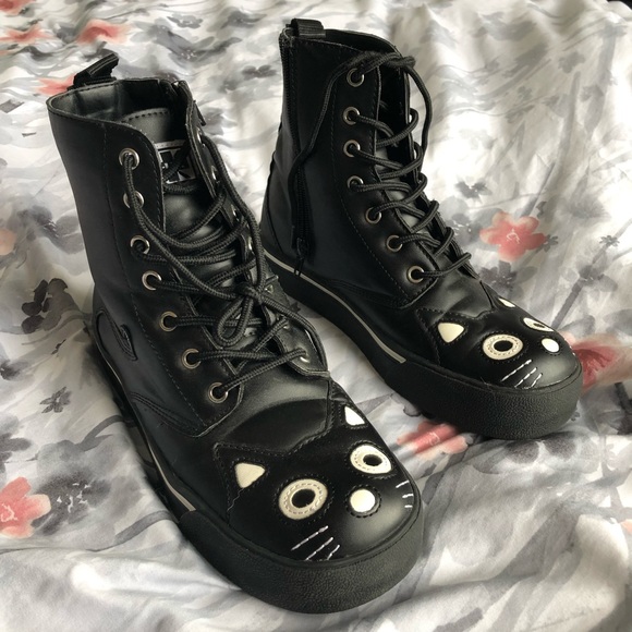 cat face boots